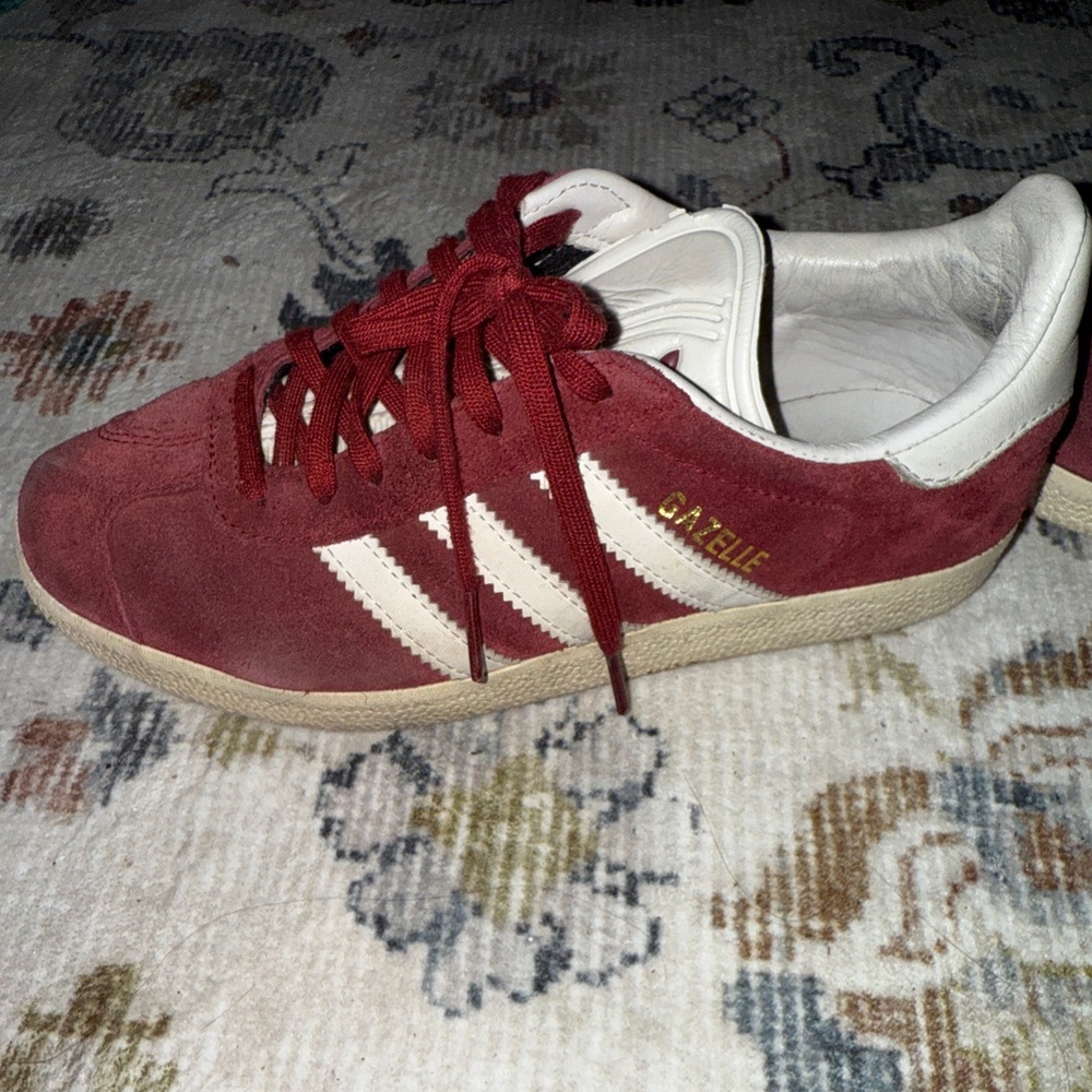 Burgundy suede Adidas Gazelles. Women’s 6.5.